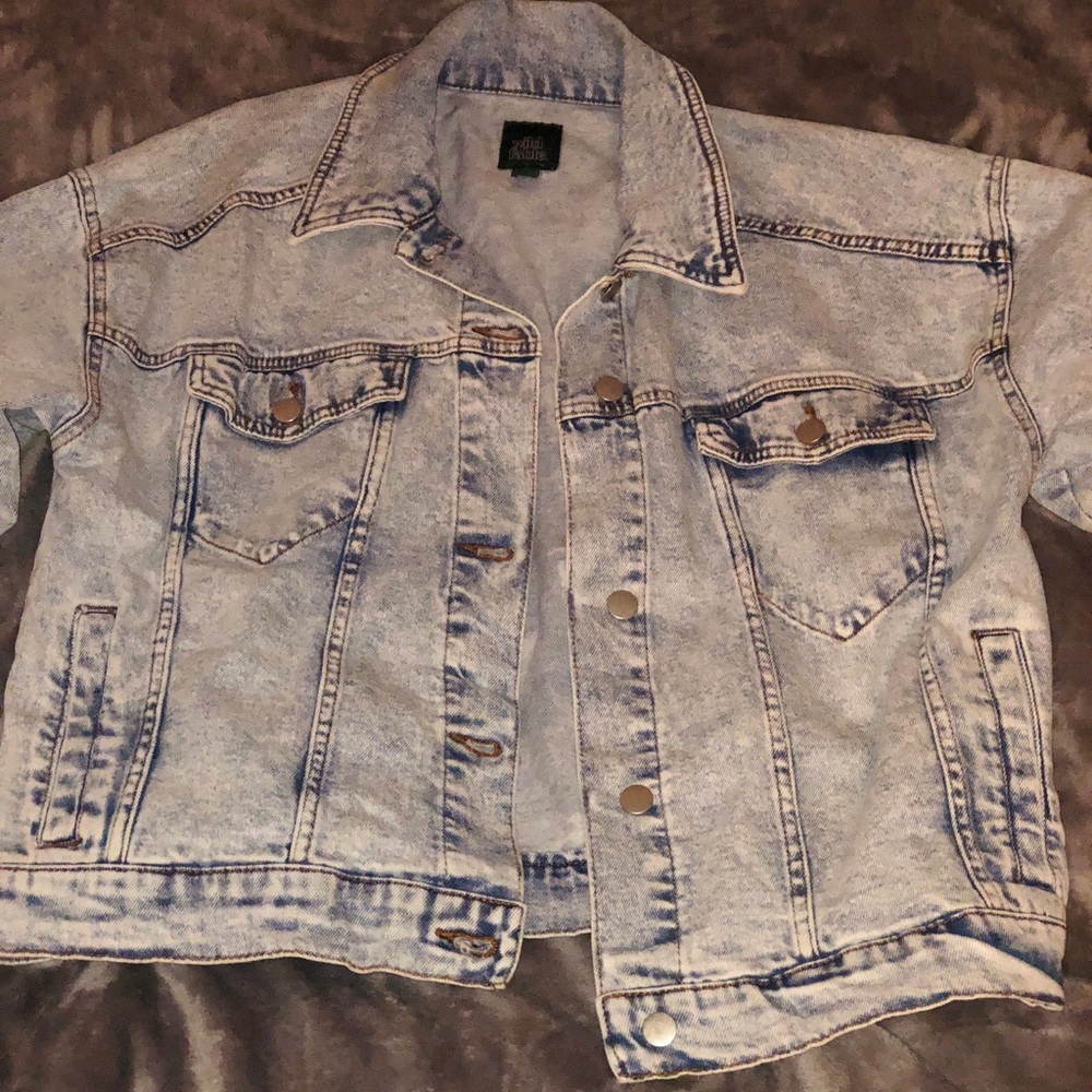 BRAND NEW DENIM JACKET